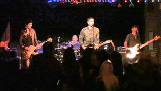 Chalk FarM - Lie On Lie - 17 Dec 2010 at Molly Malones