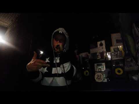 M-R-O - Zajawka W Sarmacka Studio