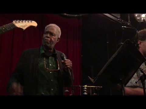 Malcolm Mooney - Outside My Door (Live at Union Pool, Brooklyn 2019)