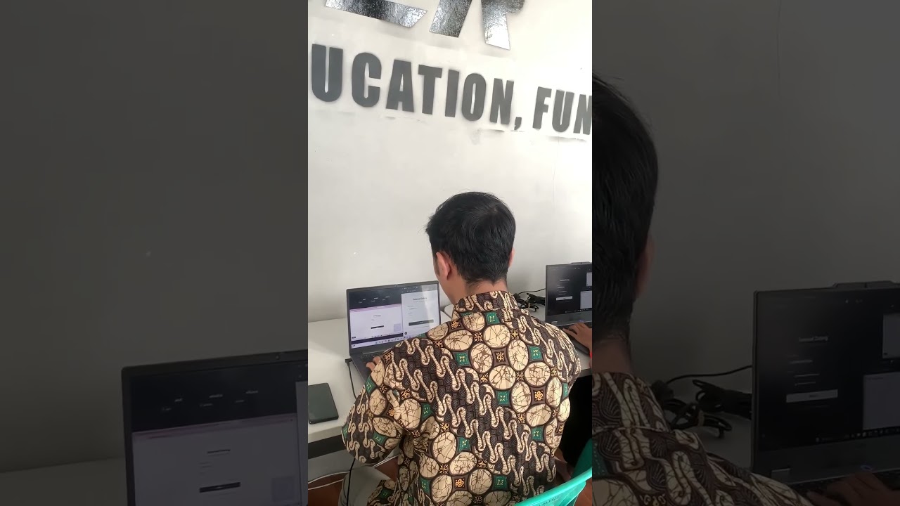 Validasi Form Registrasi Siswa di PT Dieng Cyber Indonesia