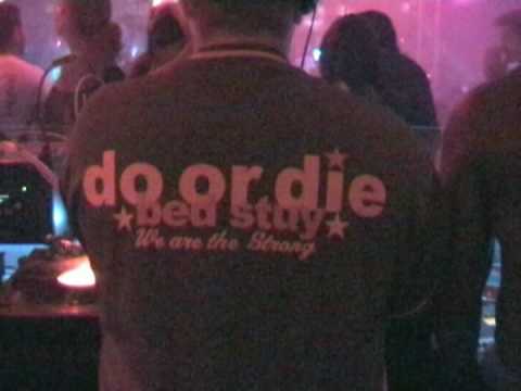 DJ Stallion & DJ Physique @ B9 (2006)