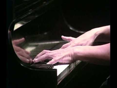 Jaques Morelenbaum e Ryuichi Sakamoto - Merry Christmas Mr. Lawrence - Heineken Concerts 1995 - Rio