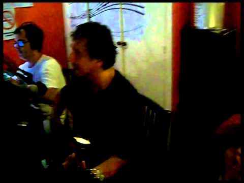 La Zimbabwe - Si otra vez te vas (acústico en Radio Chudas el Programa 5-11-2012)