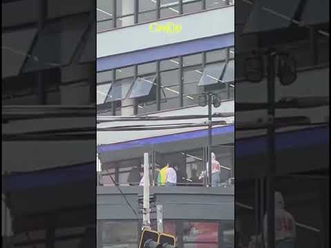 FLAGRA: TIMOTHEE CHALAMET AVISTADO NA RUA BRIGADEIRO LUÍS ANTÔNIO EM SÃO PAULO