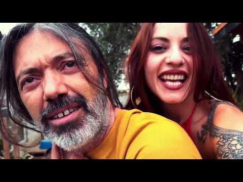 MUNDO DIVINO (directo en La Cabaña)