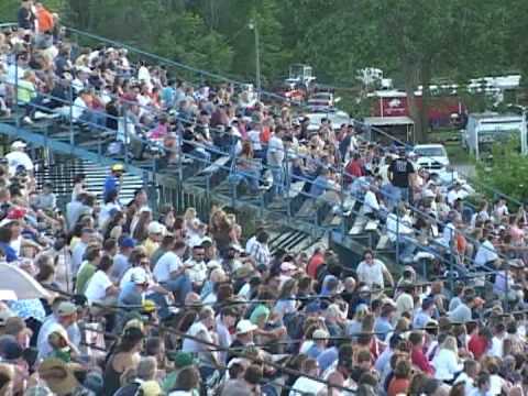 Auto City Speedway 2008 DVD Clips 6