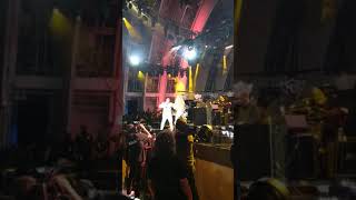 Nas ft. Mary J. Blige - Reach Out (LIVE)