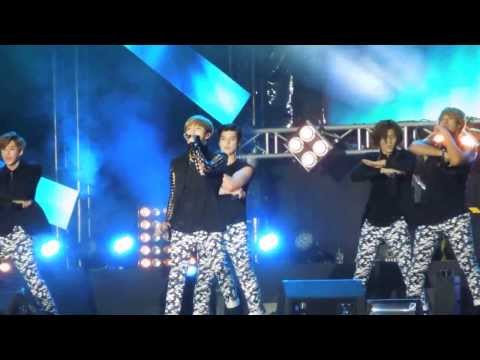 U-Kiss at Planet Eupe Music Fest 2014.03.01