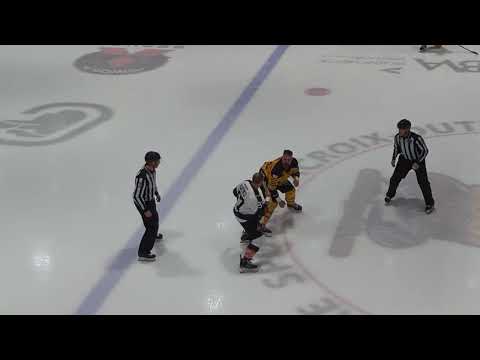 Fight/Bagarre Dave Hamel vs Hubert Poulin 3 janvier 2025