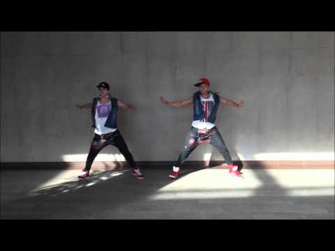 GRUPO ZUMBA Z-2    "Ricky Martin Feat Zion y Lennox - La Mordidita Remix"