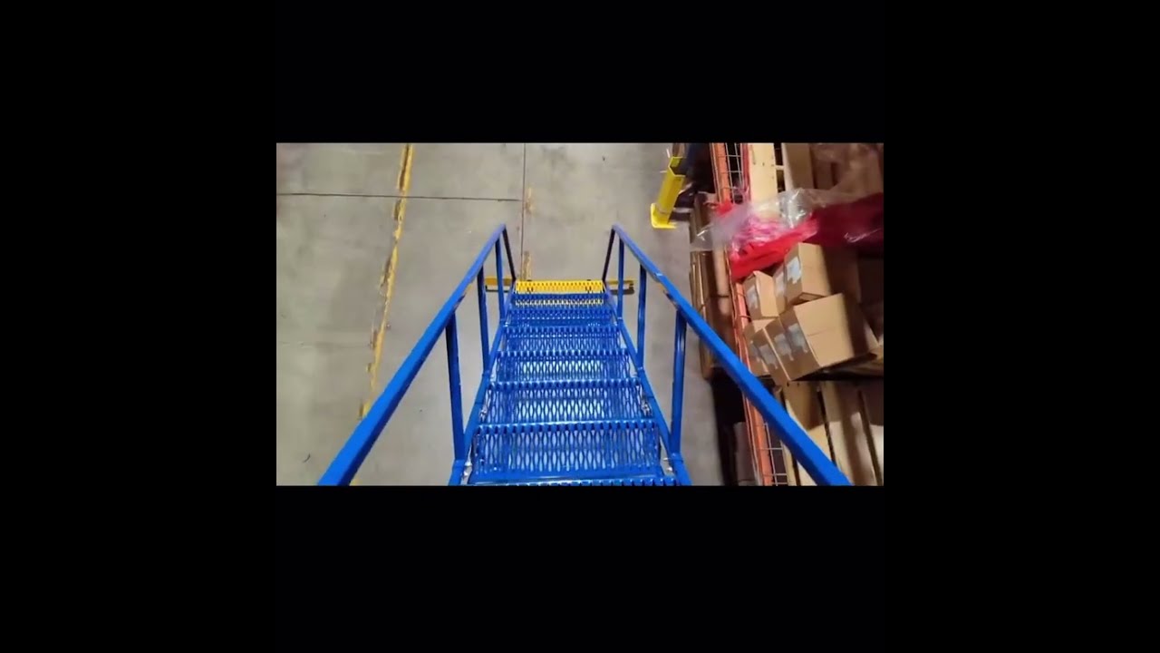 What are the key features of steel rolling ladders