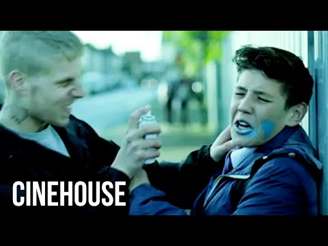 Hooligan makes kid taste the pain | Hoodies Vs Hooligans