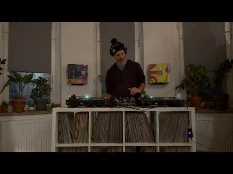 House music vinyl only dj set @living room