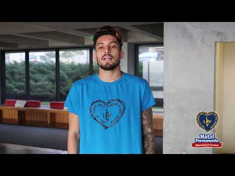 Alex Telles, jogador do FC Porto, apoia a LBV Portugal.