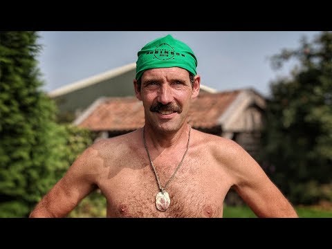 Boer Jan doet mee aan Expeditie Robinson