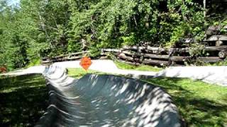 preview picture of video 'Lutsen Alpine Slide - August 2009.'