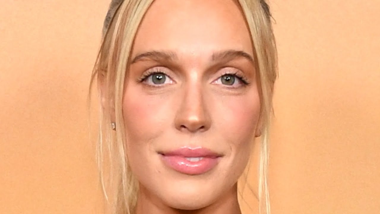 Alex Cooper's Stunning Transformation Is Turning Heads