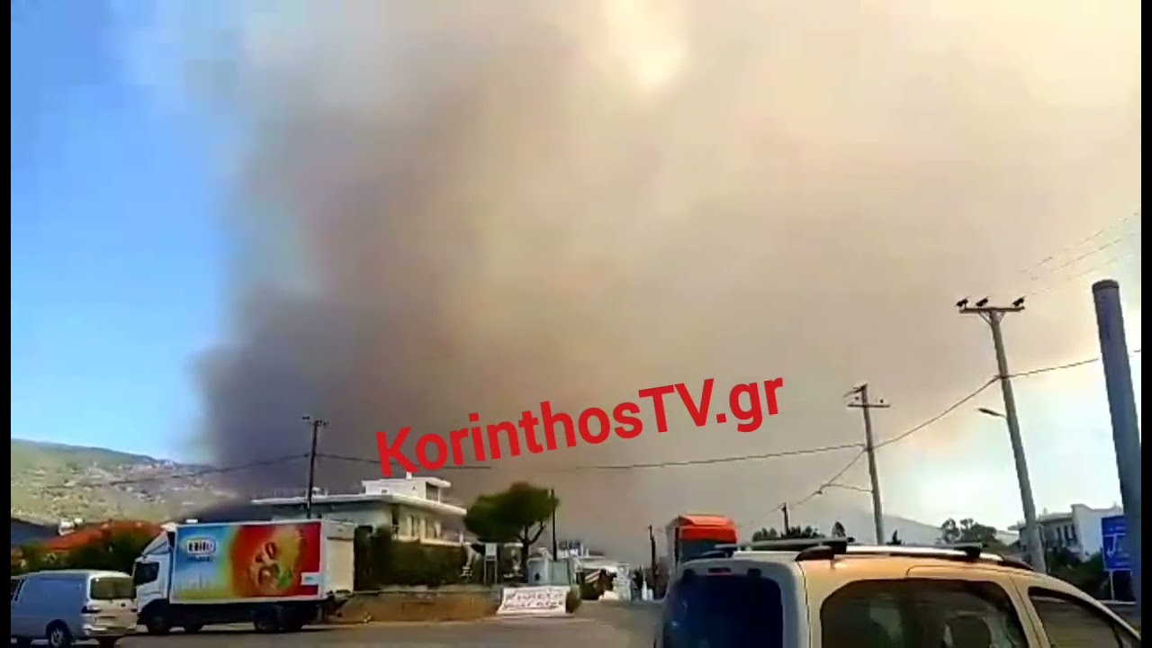 Feuer in Nea Peramos blockierte die Nationalstraße Athen-Korinth