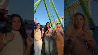 Download lagu Moms do viral TikTok dance and this happens #shorts mp3