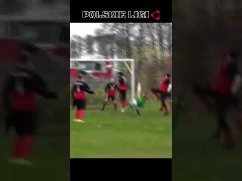 Ale brama z przewroty autor: LKS START SZCZAWIN