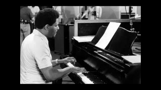 McCoy Tyner, "Stella by starlight", album Supertrios,  Berkeley, 1977