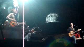 The House That Fire Built - Mae in Manila [11.14.09]