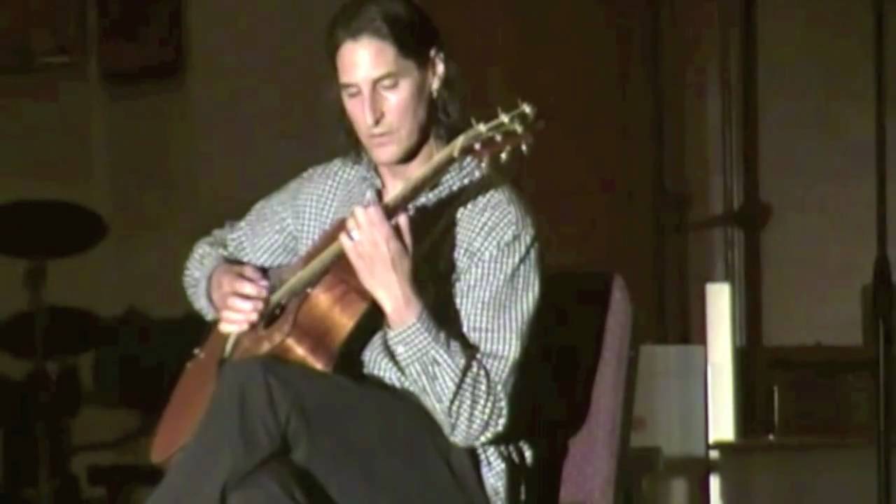 Promotional video thumbnail 2 for Arturo Echarte (Acoustic for a CHANGE)
