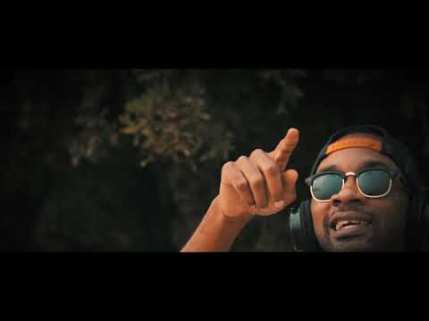Dj Smuck ft B´Wani - Fazer Sorrir(Official Video)