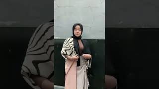 Download lagu cewek jilbab menonjol fyp di tiktok #shorts mp3 Download lagu cewek jilbab menonjol fyp di tiktok #shorts mp3