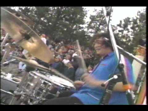 The Presidents Of The USA - MTV Live From Mount Rushmore (Better quality)