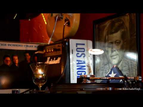 The Robert Cray Band - Your secret's safe with me [Original vinyl record, 1988.]