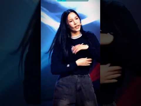 Time Turner Survival Lea Navvab Huening & Cleo dance to Untouchable ITZY  #kpop #있지#itzy #timeturner