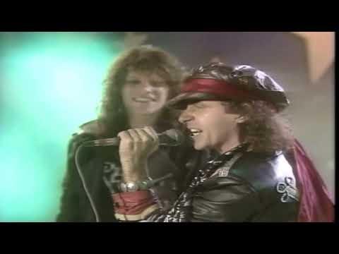 Bon Jovi with Cinderella & Scorpions   Hound Dog Moscow 1989