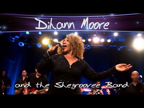 LIBW_0066 : DIHANN MOORE