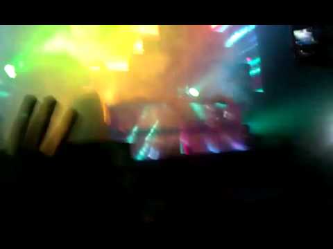 Axwell @ Roseland Ballroom - 4/23/11 - Spanish Fly (Butch Remix) / Flashback - Part 6/18