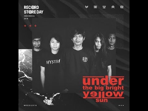 [FULLSET] 2018.04.22 Under the Big Bright Yellow Sun