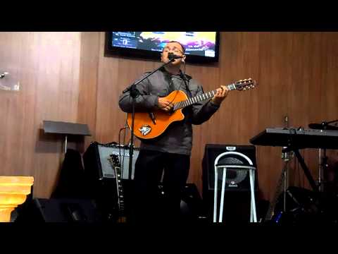 Dinho música Espera em Deus