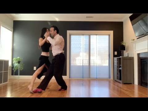 Argentine Tango Vocabulary: linear and circular barridas