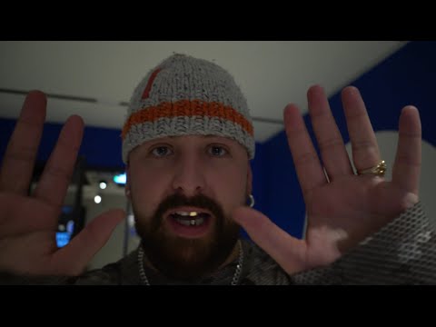 WINDOW KID & SIR SPYRO - CATCH 22 