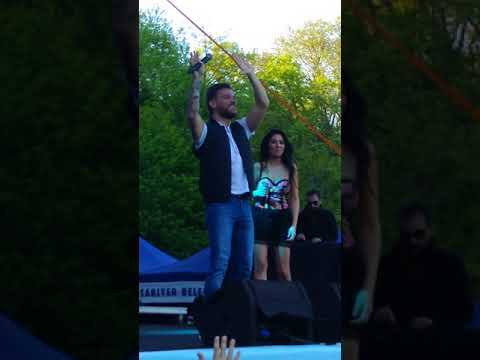 Sinan Akçıl feat.Melda-Demesinler