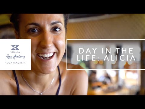 A Day in the Life at Vikasa Yoga Retreat, Koh Samui Thailand