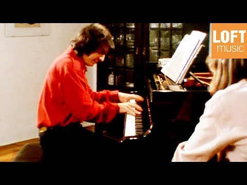 Nicolas Economou: Franz Liszt - Mephisto-Walzer No. 1 (with English subtitles)
