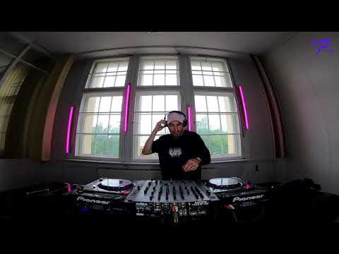 PATTERN: Selection 90  -  Nothing Left - 5 PM