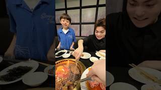 大好きな焼肉の奪い合い…俺が育ててたヤツ😱