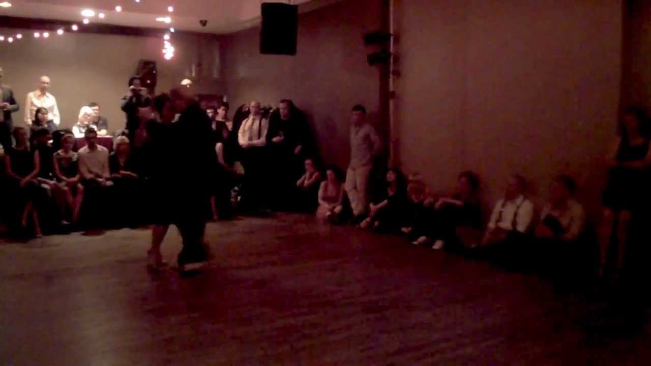 Argentine Tango: Oscar Casas & Ana Miguel - Valsecito Criollo