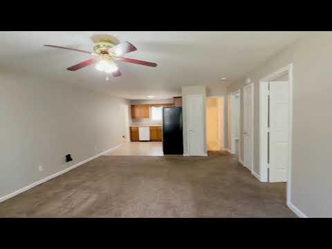 2 Bedroom, 1 Bathroom Home in Paragould AR - property video