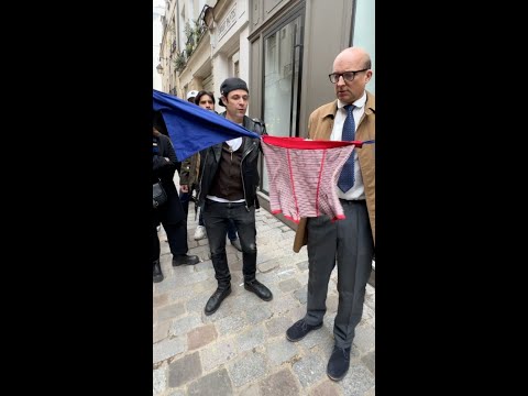 I made his underwear disappear 😭😭 #paris