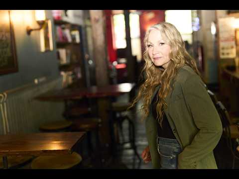 Joan Osborne Net Worth