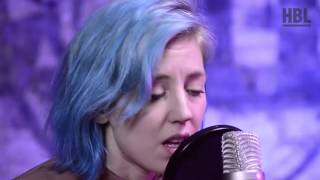 Veronica Maggio - Den första är alltid gratis (live @ Studio HBL)