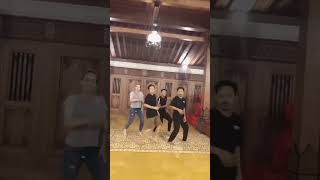 Download lagu Mak Soimah goyang lucu banget bikin ngakak mp3